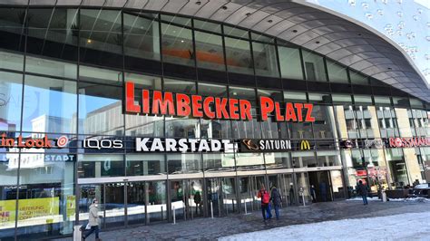 Limbecker Platz in Essen gibt ersten Galeria.